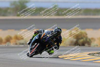 media/Oct-08-2022-SoCal Trackdays (Sat) [[1fc3beec89]]/Turn 14 (1050am)/